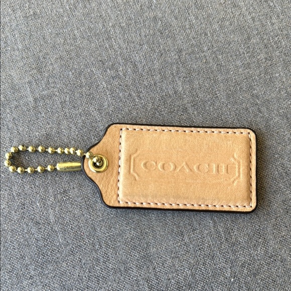 Large Coach Beige Leather Hang Tag with Gold Chain - Picture 1 of 2
